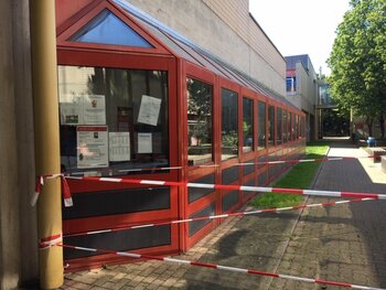 Fliesen-Bestand Außenansicht Fliesen-Bestand Außenansicht