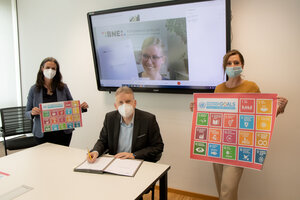 Unterzeichnung_Zielvereinbarung_BNE-Kompetenzzentrum